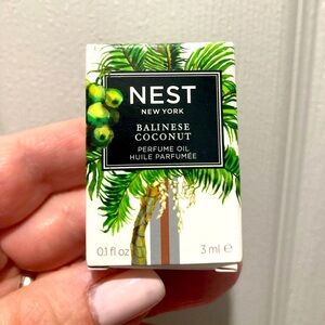 [ FINAL price ] NEST Balinese Coconut Rollerball
